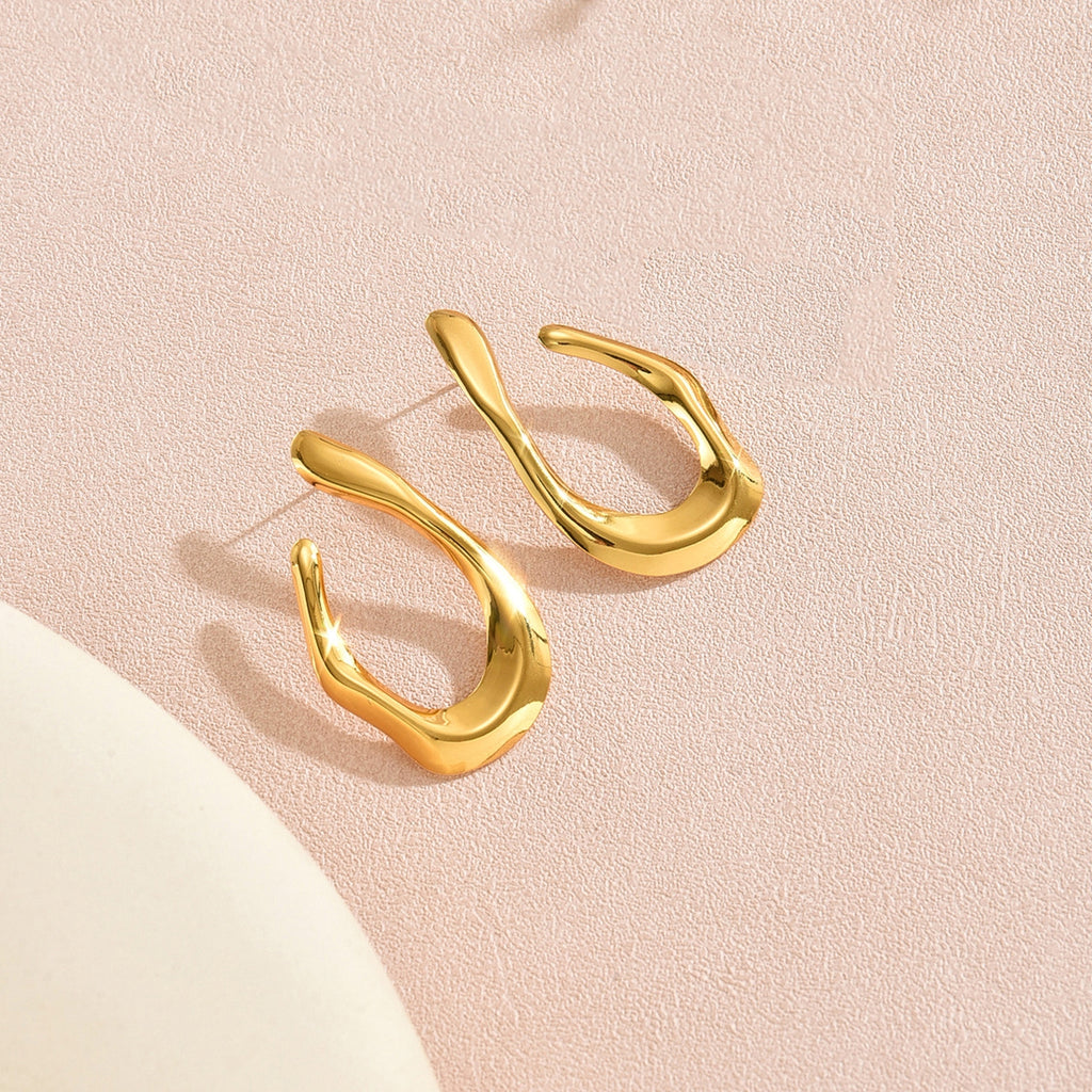 Set de collar y aretes | Enchapado en oro 18k