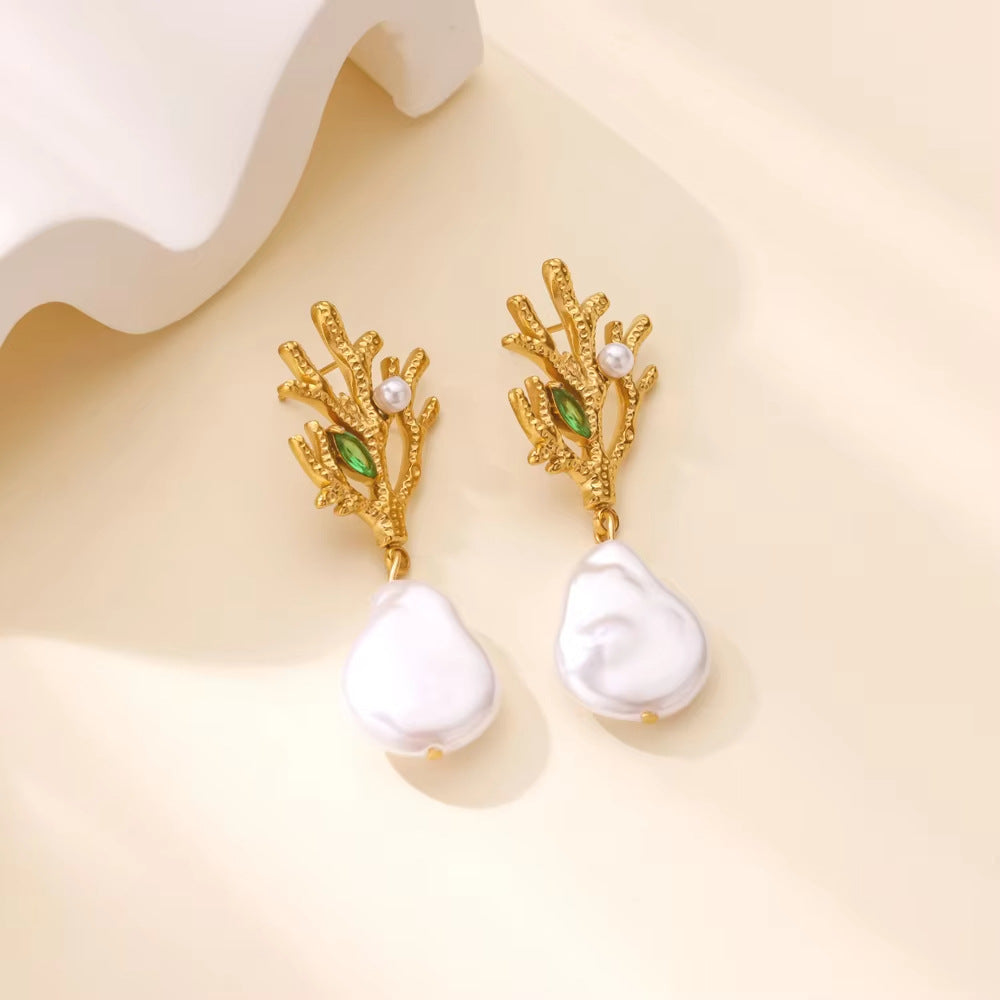 Aretes con diseño de coral y perla de imitación