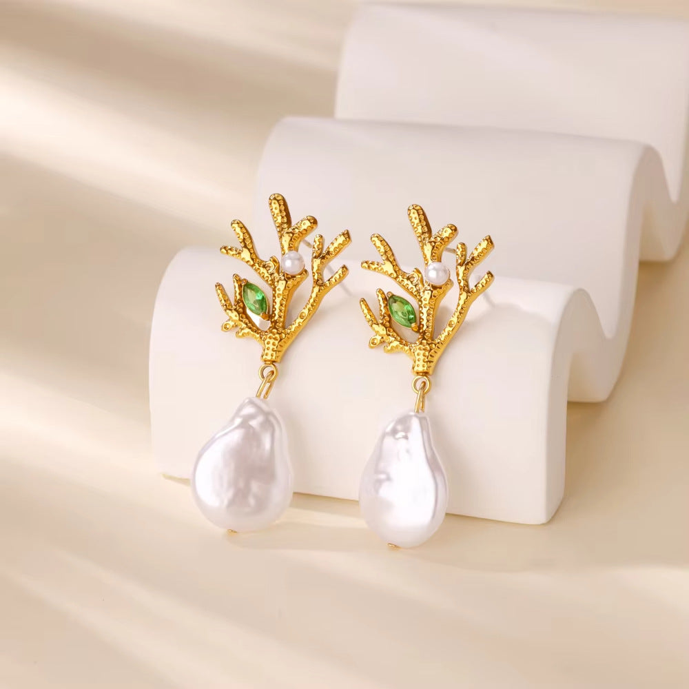 Aretes con diseño de coral y perla de imitación