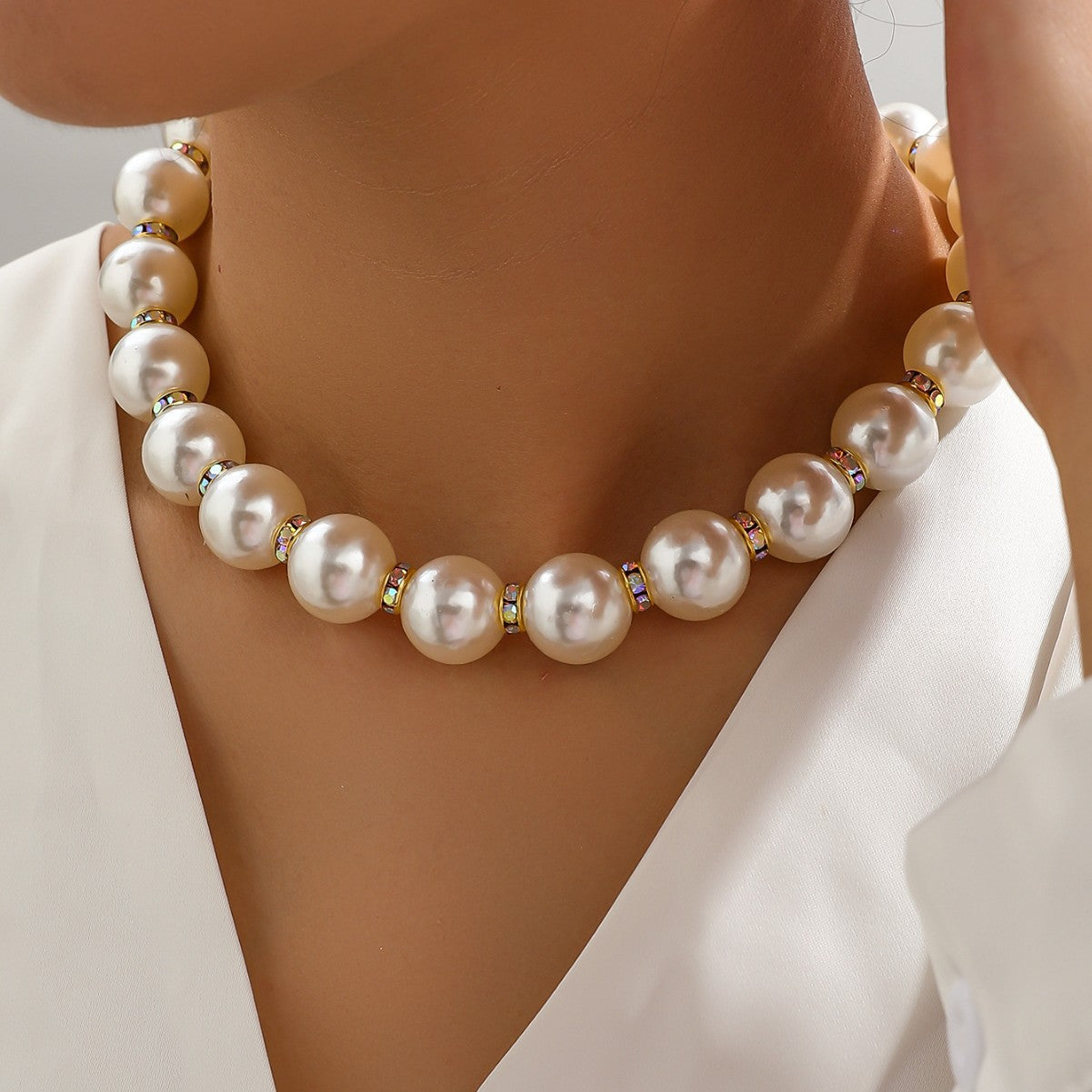 Collar de perlas de imitación