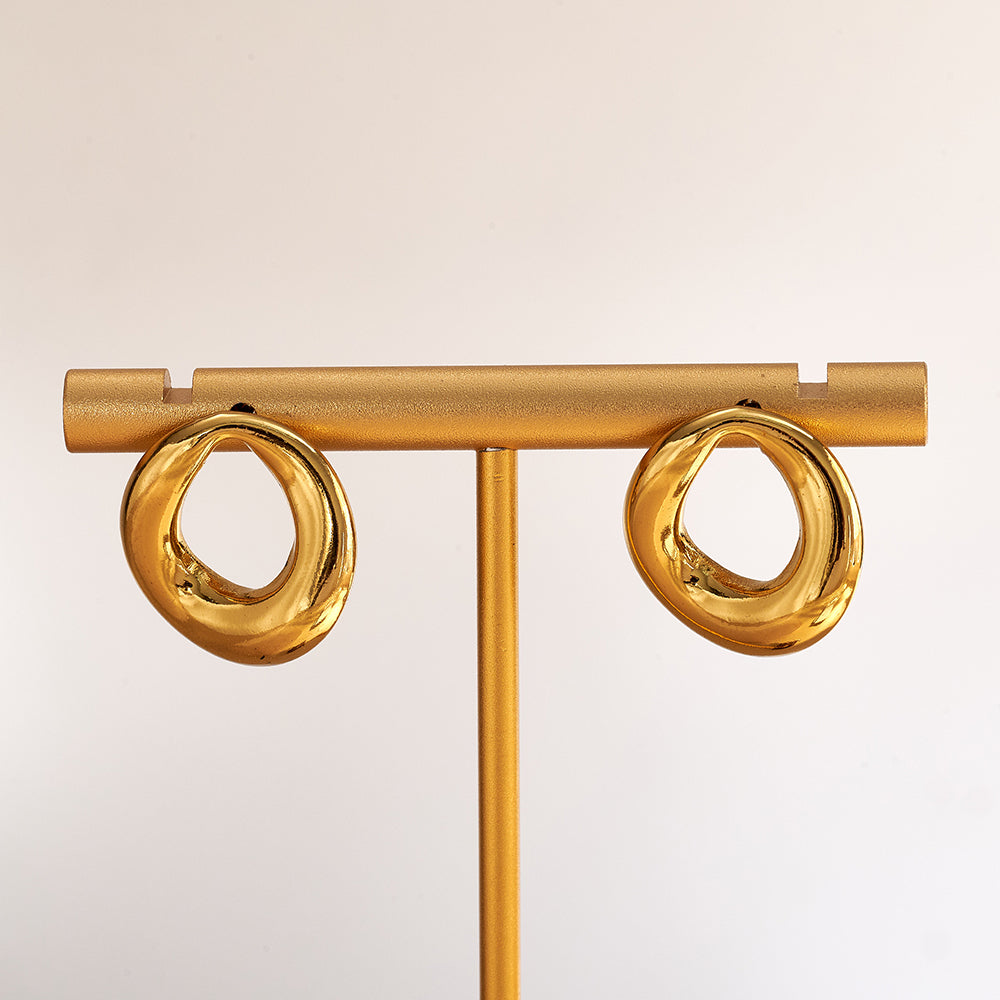 Aretes de diseño circular con baño de oro