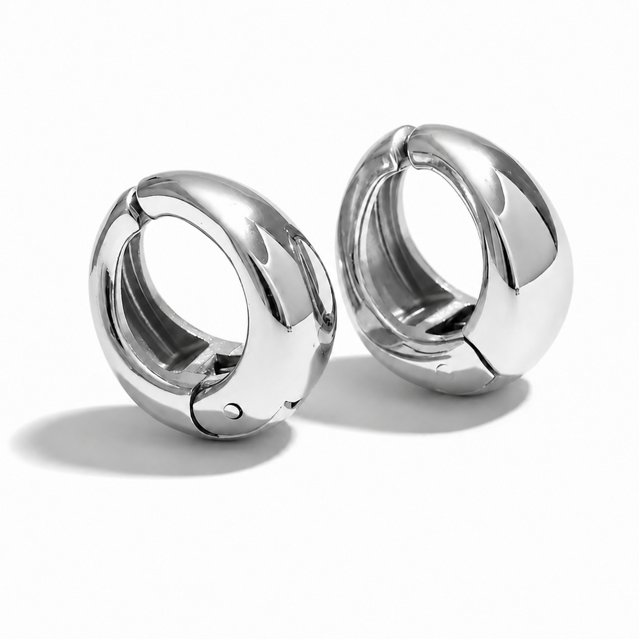 Aretes Tipo Clip Plateados | Acero Inoxidable